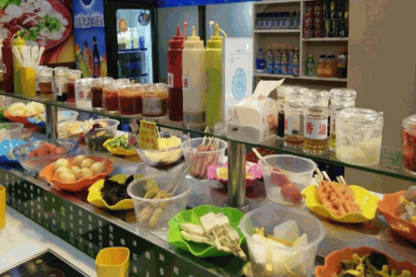 调调香旋转麻辣烫